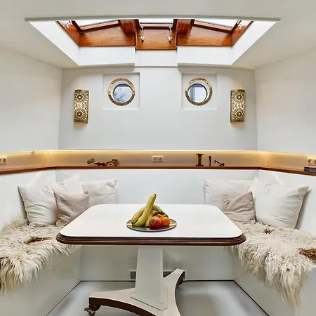 Your Houseboat