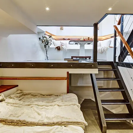 Your Houseboat * Amsterdam