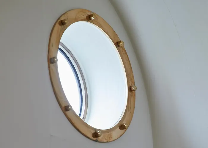 Your Houseboat * Amsterdam