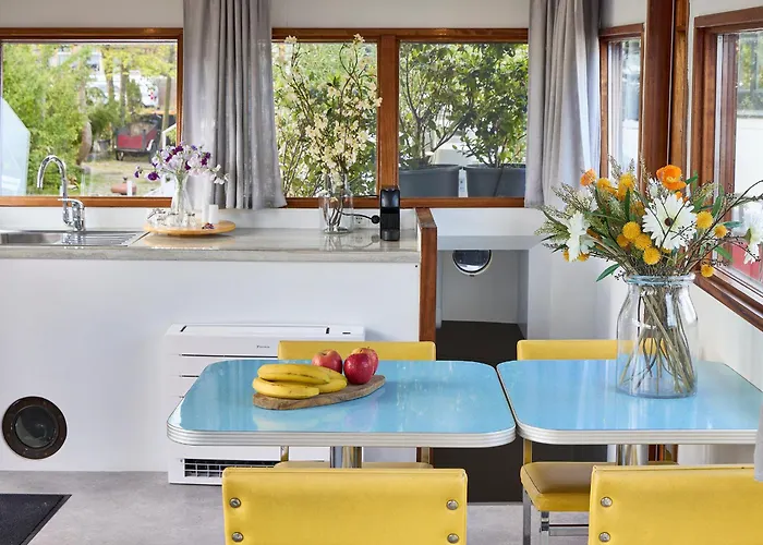 Your Houseboat Amsterdam