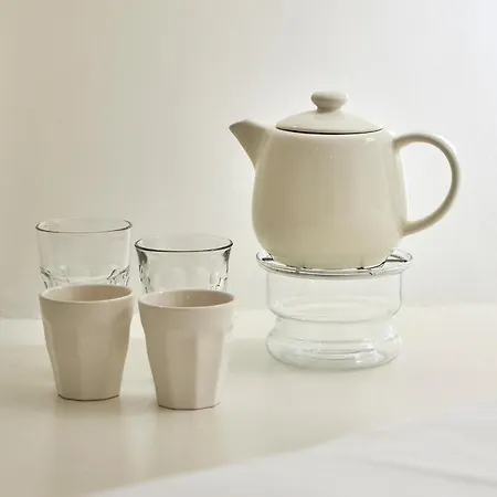 Your Houseboat 船屋 *